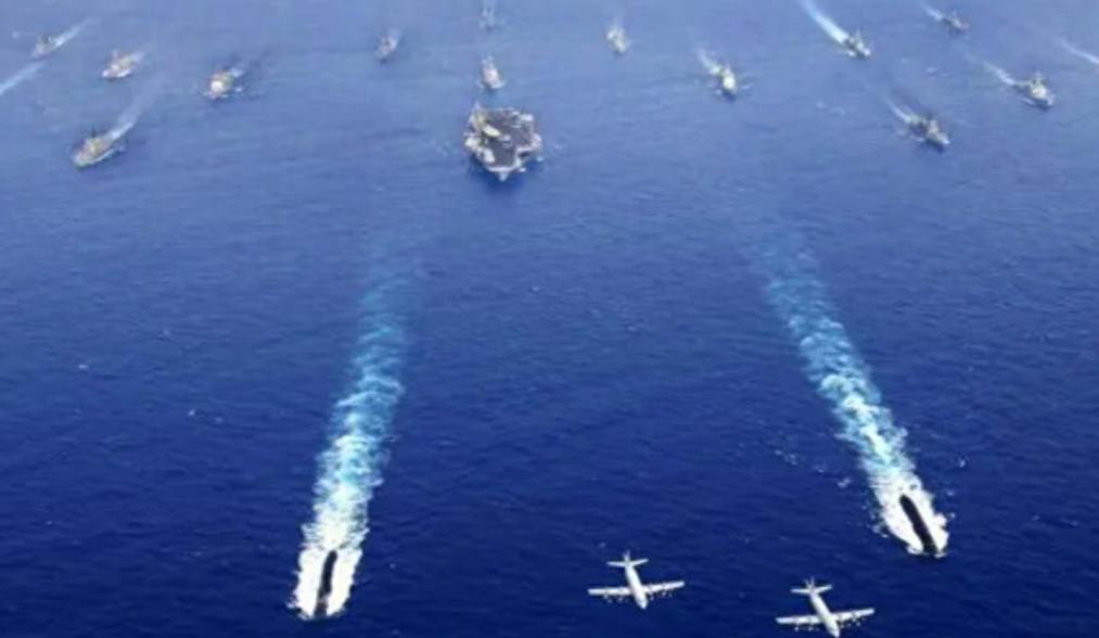 中国海军054B型护卫舰,护卫海洋,展现大国力量,中国海军054B型护卫舰,展现大国力量的海洋守护者