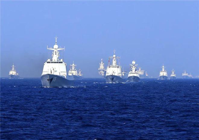 人民海军迈入三航母时代，新时代的海洋强国战略，人民海军迈入三航母时代，新时代的海洋强国战略扬帆起航