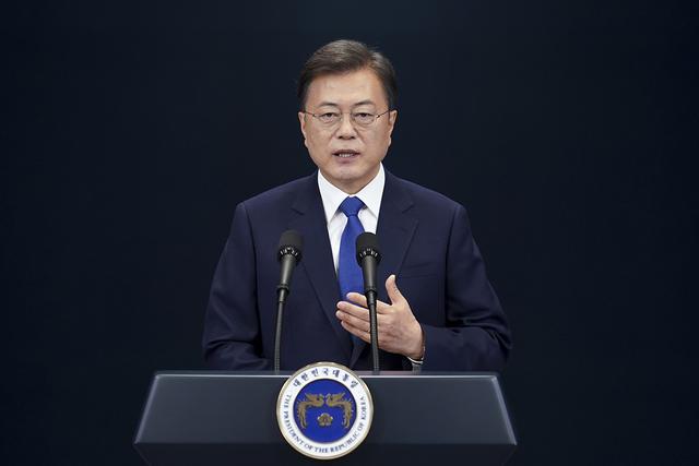 韩国总统文在寅的执政历程及其影响,韩国总统文在寅执政历程及其深远影响力