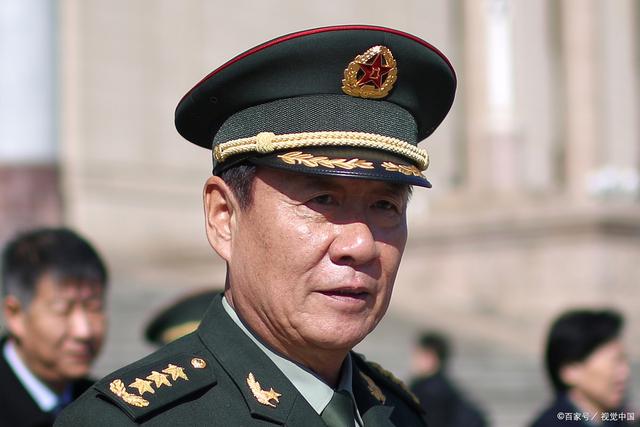 军团长与军长的区别是什么,军团长与军长,职责与权力差异解析