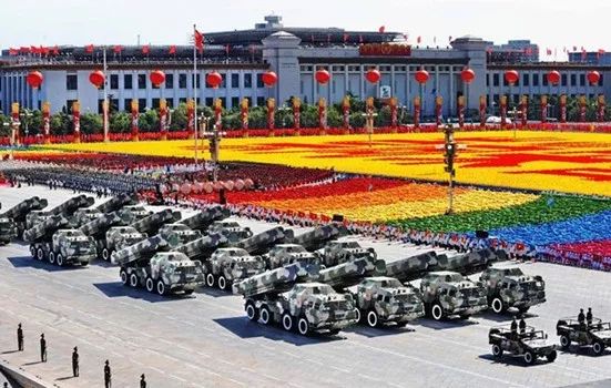 铭记历史时刻