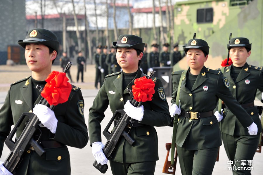 中国女特种兵的建立时间及其背景分析,中国女特种兵建立历程及其背景分析