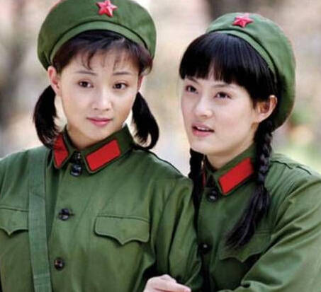 军装头像图片，荣耀的象征与个性的展现，军装头像图片，荣耀与个性的融合展现