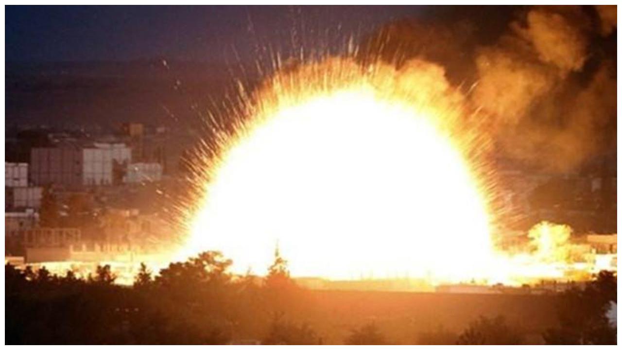 导弹爆炸范围的影响因素及其影响力度分析，导弹爆炸范围影响因素与影响力度深度解析