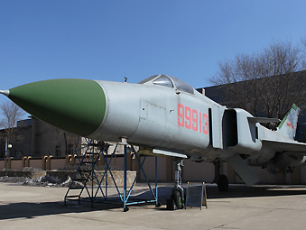 歼8ACT,中国空军的主力战机与未来展望,歼8ACT,中国空军的主力战机及未来展望