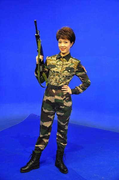 军事频道主持人王月