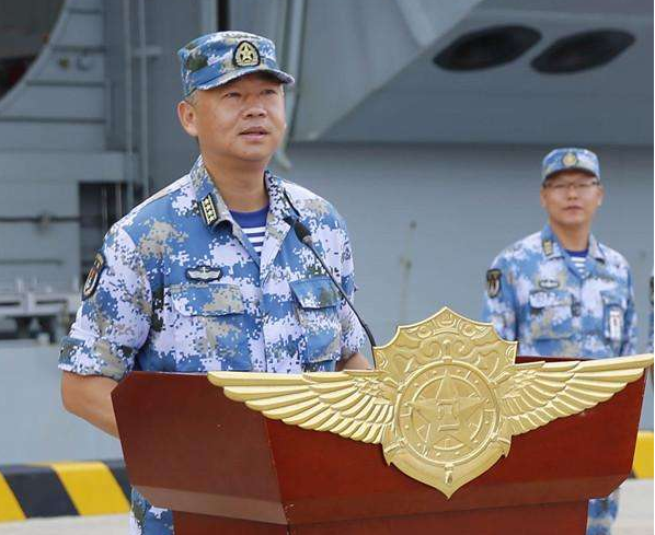 辽宁号航空母舰舰长军衔，荣耀与责任并重，辽宁号航空母舰舰长，荣耀与责任并重的军衔之路