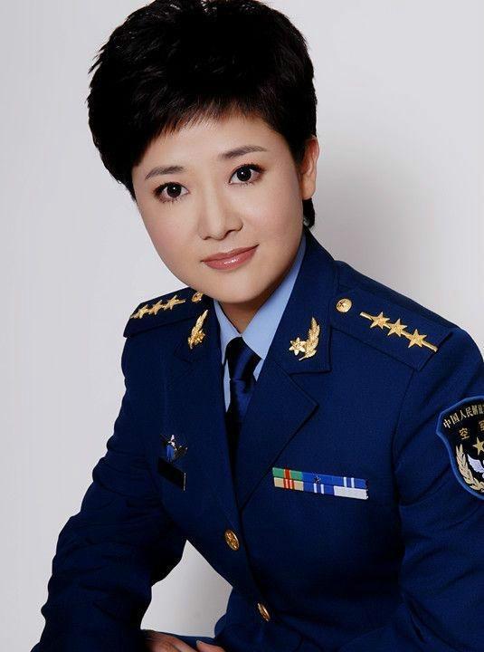 军事节目最早的主持人，开创历史先河，引领时代潮流，军事节目鼻祖，开创先河，引领时代潮流的主持人风采