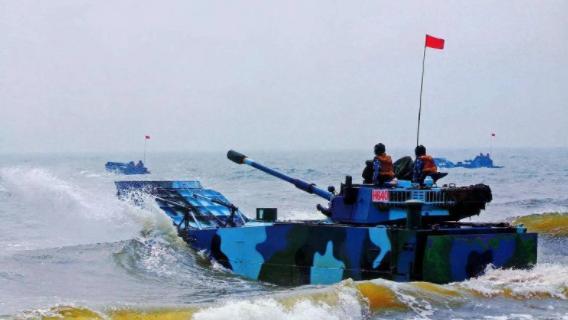 中国新一代两栖战车的崛起与战略意义，中国新一代两栖战车的战略崛起与意义分析