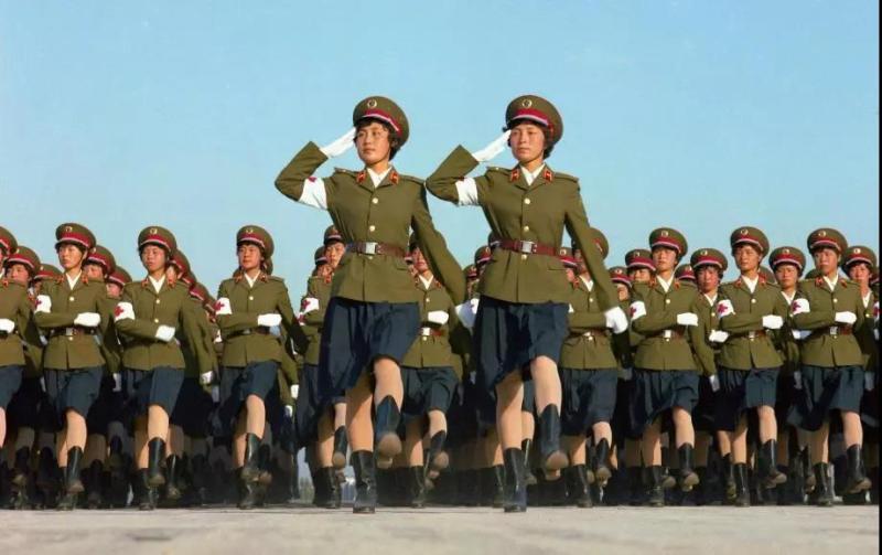 阅兵方阵中的璀璨明珠，女兵领队，阅兵方阵中的璀璨明珠，女兵领队风采展