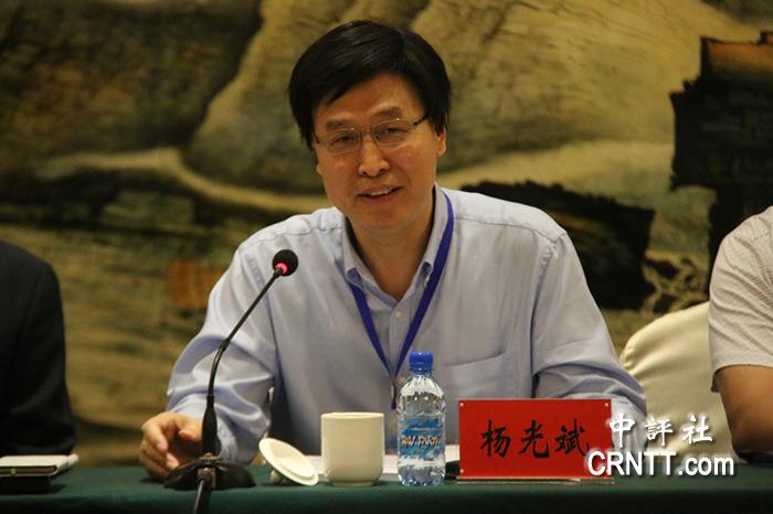 杨光烈现任职务及其职责与贡献，杨光烈现任职务的职责与贡献概述