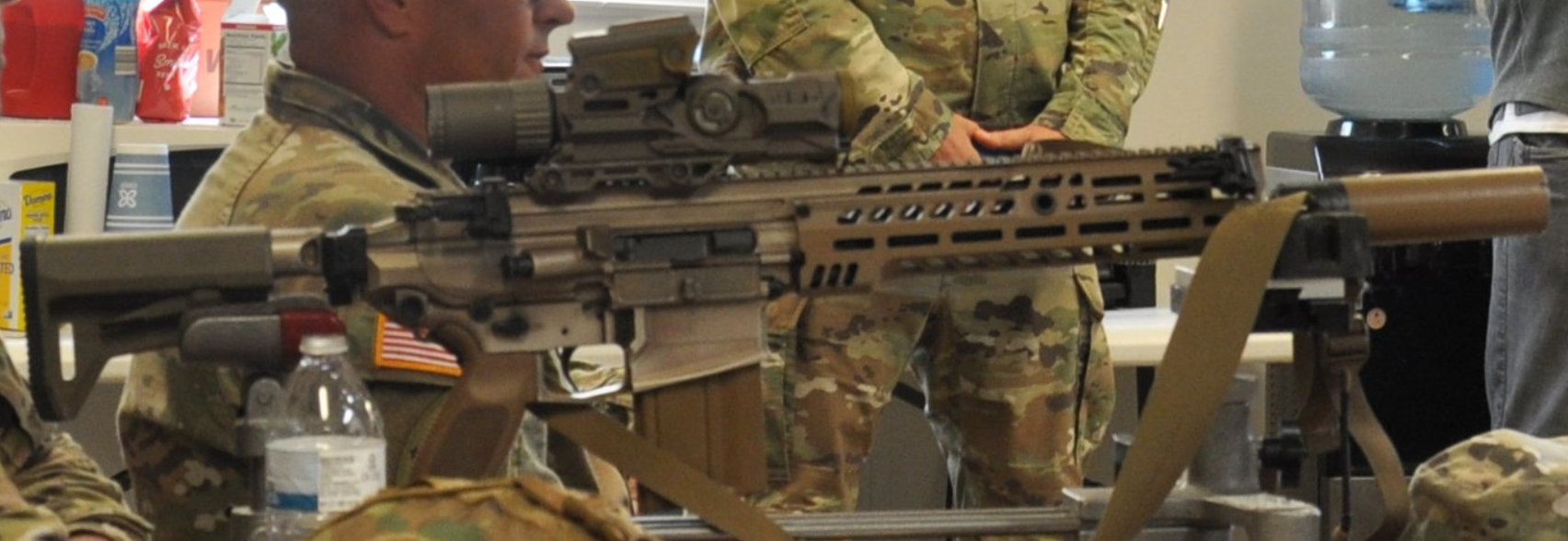 XM5步枪，现代战场的尖兵利器，XM5步枪，现代战场上的精英利器