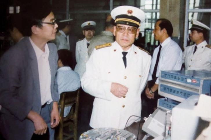 山东号航母舰长揭秘，英勇领航，国之荣耀，山东号航母舰长揭秘，国之荣耀的英勇领航者