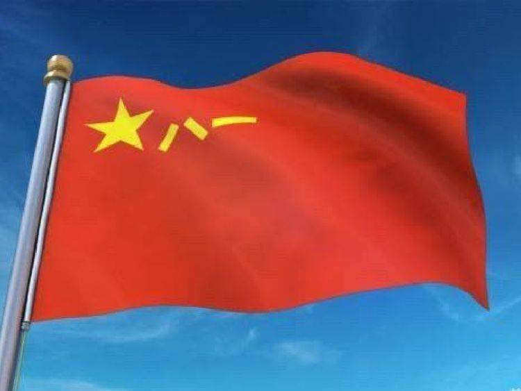 军坛旗帜下的誓言与美言——刀口上的信仰与荣耀，军坛旗帜下的信仰与荣耀，刀口上的誓言与美言