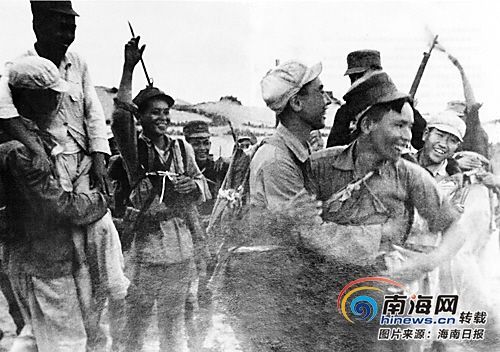 海南岛登陆战役图片,历史的瞬间与永恒的记忆,海南岛战役图片,历史的瞬间与永恒记忆