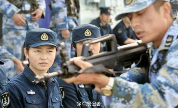中国女兵图片——百度图片中的坚韧与力量，百度图片中的中国女兵，坚韧与力量展现风采