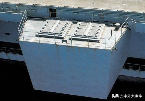 揭秘张召忠与中国的075型两栖攻击舰的不解之缘，张召忠与075型两栖攻击舰的不解之缘揭秘