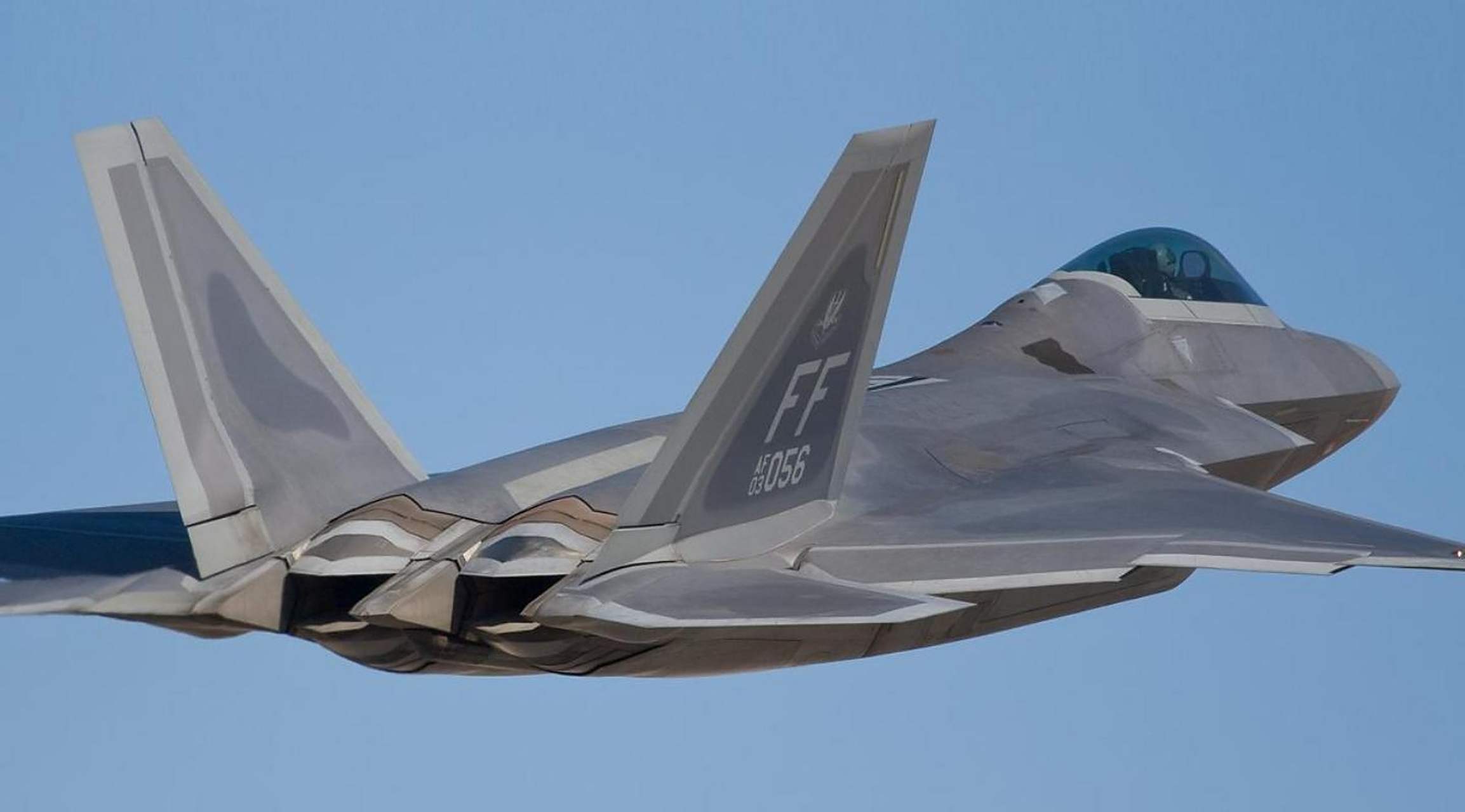 十二代战斗机,未来空中力量的探索与挑战,十二代战斗机,未来空中力量的探索与迎战挑战