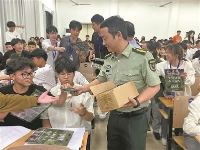 如何开展征兵宣传工作,策略与实践,征兵宣传工作的策略与实践,如何有效展开宣传?