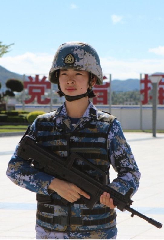 中国女兵照片