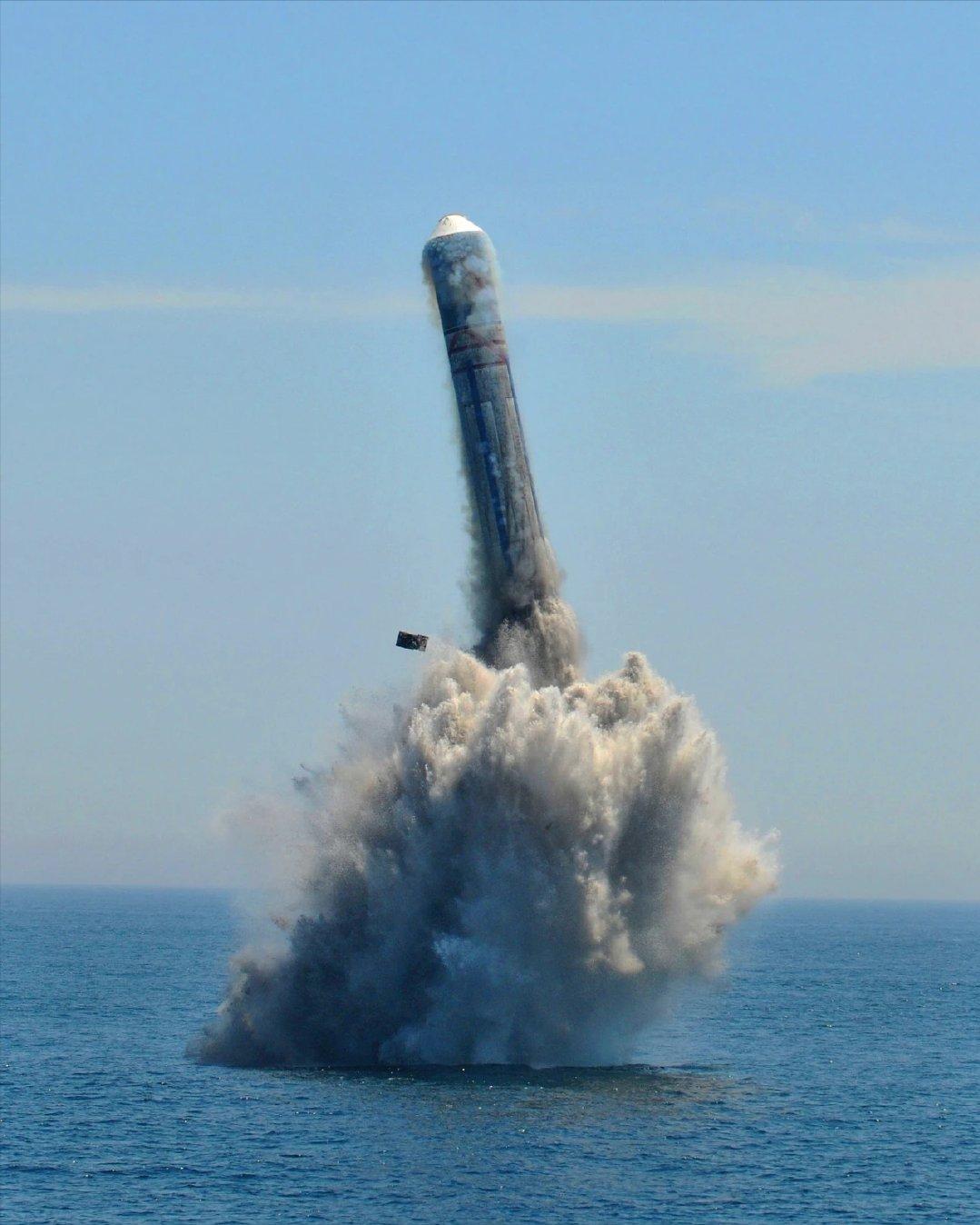 揭秘巨浪导弹命名的背后原因,揭秘巨浪导弹命名背后的故事