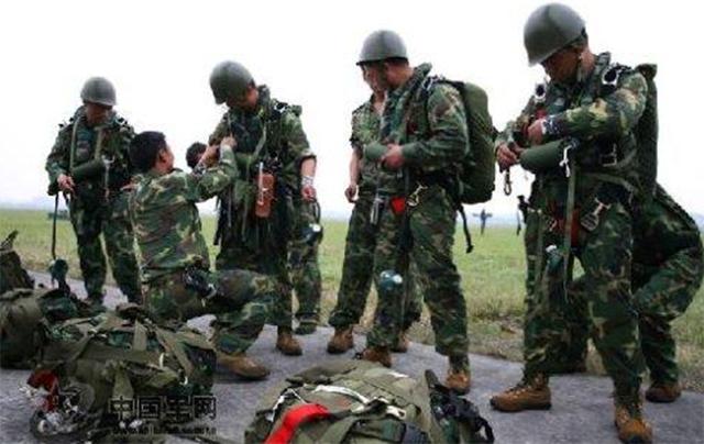 军改后的空降兵第十五军,新挑战与新机遇,军改后空降兵第十五军,新挑战与新机遇的交汇