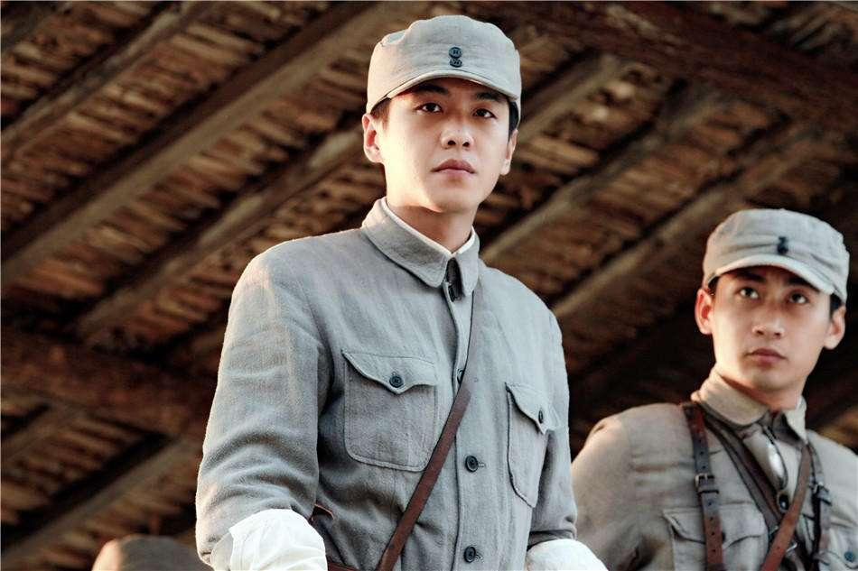 雪豹片头曲，穿越高原的震撼之声，雪豹片头曲，穿越高原的震撼旋律