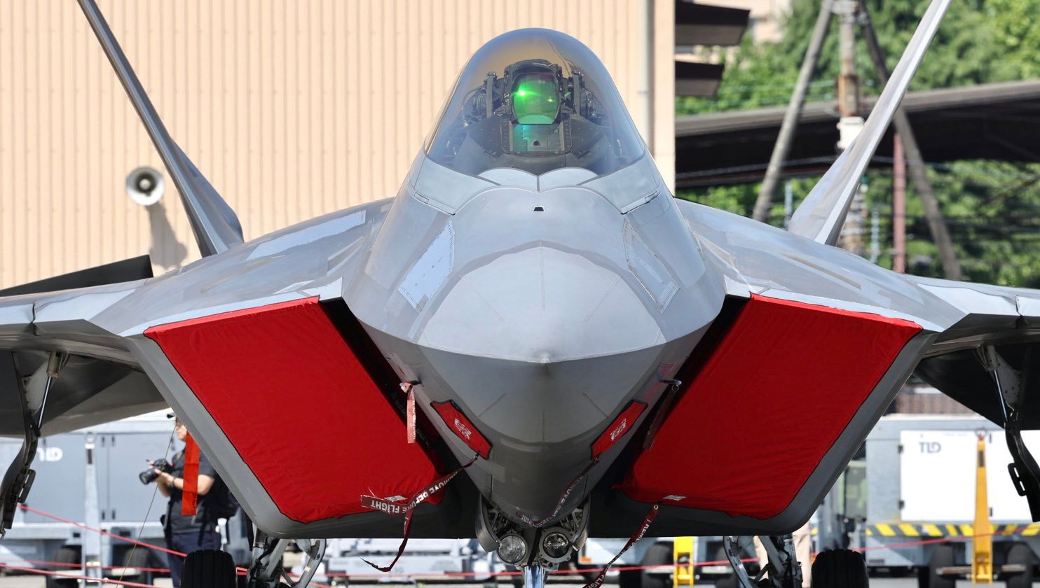 日本横田基地,历史、现状及其影响,日本横田基地,历史、现状与地区影响探究