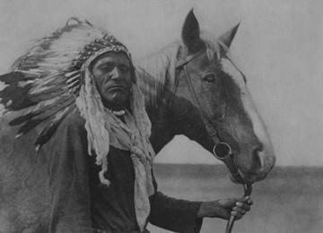 今天的他们,时代的变迁与个体的成长,时代的变迁与个体的成长,聚焦今日他们的发展之路。