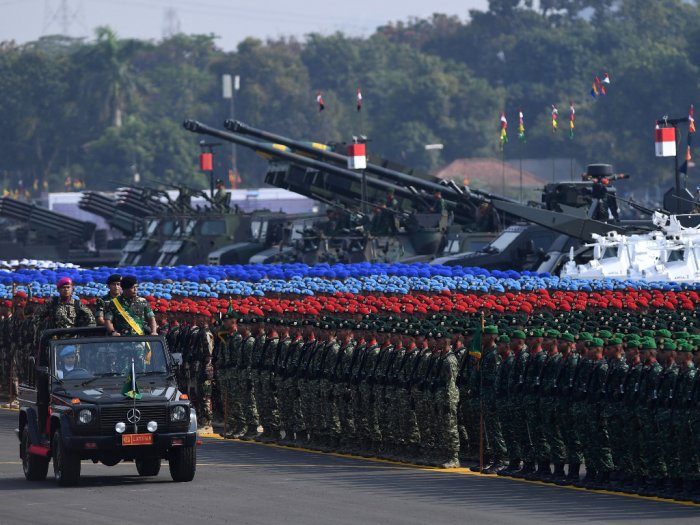 关于我国庆祝建国74周年国庆阅兵的文章,中国庆祝建国74周年国庆阅兵盛典盛况空前,展示国家力量与自信