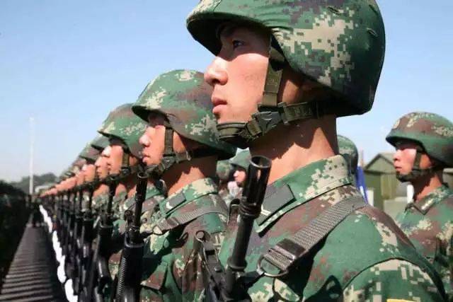 当兵陆军好还是武警好,一个关于军事选择的深度探讨,军事选择深度探讨,陆军与武警的选择优劣对比