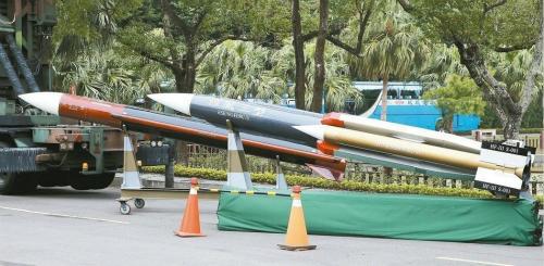 雄3飞弹,揭示其神秘面纱与重要性,雄三飞弹,揭秘神秘面纱与战略地位
