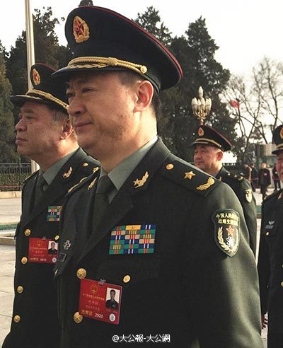 饶开勋少将的父亲,一位令人敬仰的军人背后的英雄形象,饶开勋少将之父,英雄背后的军人形象