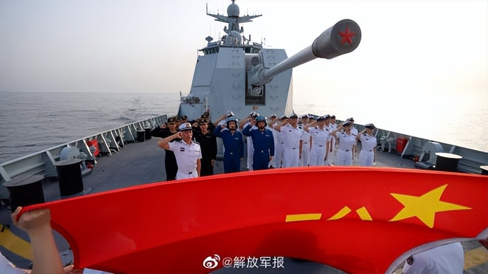 海军节日祝福——致敬英勇无畏的海洋卫士,海军节致敬海洋卫士,英勇无畏的守护力量