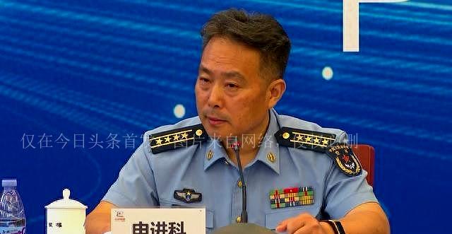 中国空军成立时间与发展战略要求，中国空军成立历程与发展战略概览