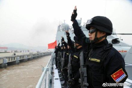 揭秘蛟龙突击队，一张珍贵照片背后的故事，揭秘蛟龙突击队，珍贵照片背后的故事