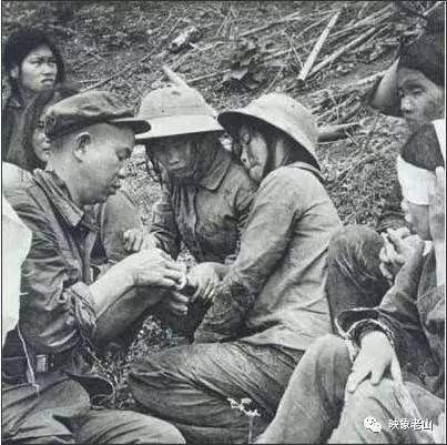 关于越军残害中国女兵图片的悲痛历史，悲痛历史，越军残害中国女兵图片揭露的残酷真相