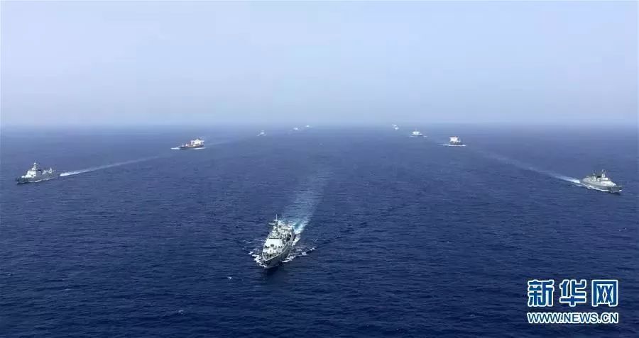 海军70周年视频全集，荣耀与梦想的海上历程，海军70载海上历程，荣耀与梦想的视频全集回顾