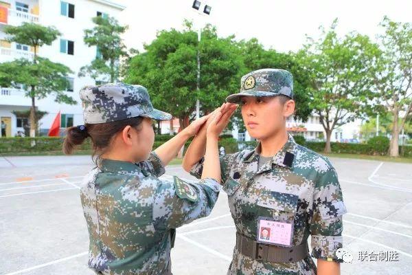 和平使命2014，女兵挑战与超越的三个男兵故事，和平使命2014，女兵挑战与超越中的男兵故事