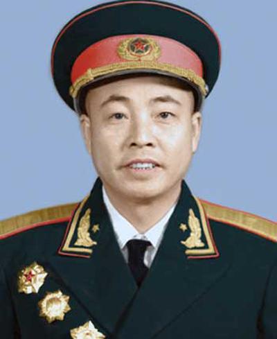 荣耀与责任 第2页