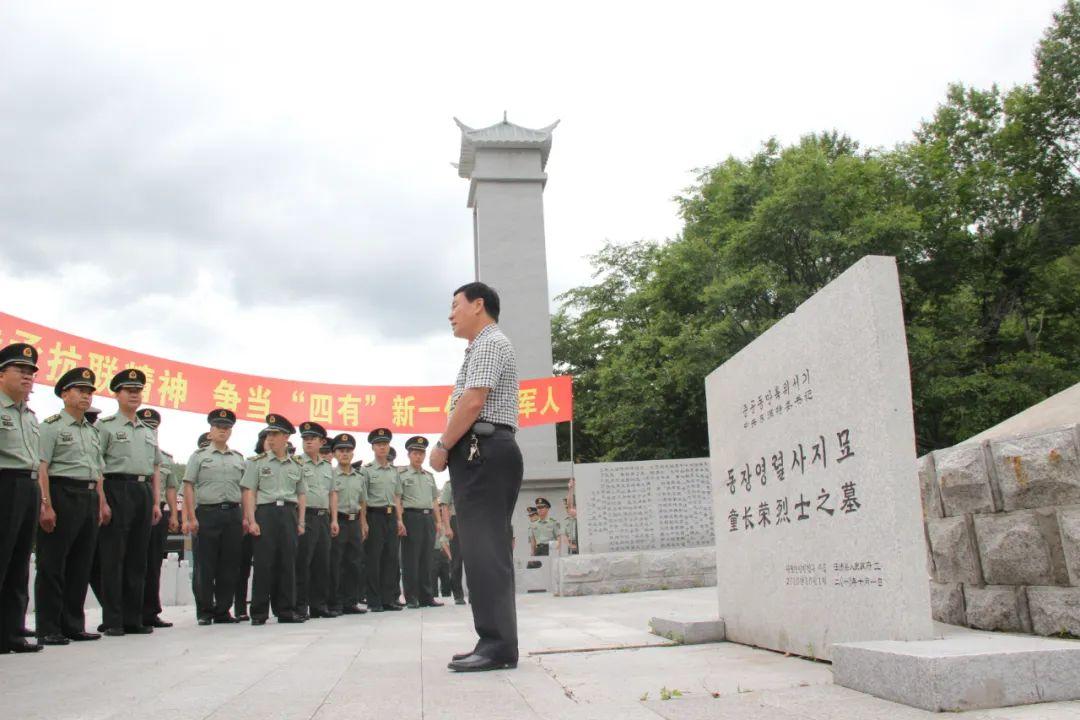中国人民解放军精神，坚韧不拔，英勇无畏，中国人民解放军精神，坚韧不拔，英勇无畏的荣耀展现