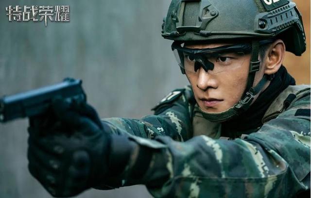 中国特种兵之特别有种，荣耀与传承的传奇故事，中国特种兵之荣耀传承，特别有种的传奇故事