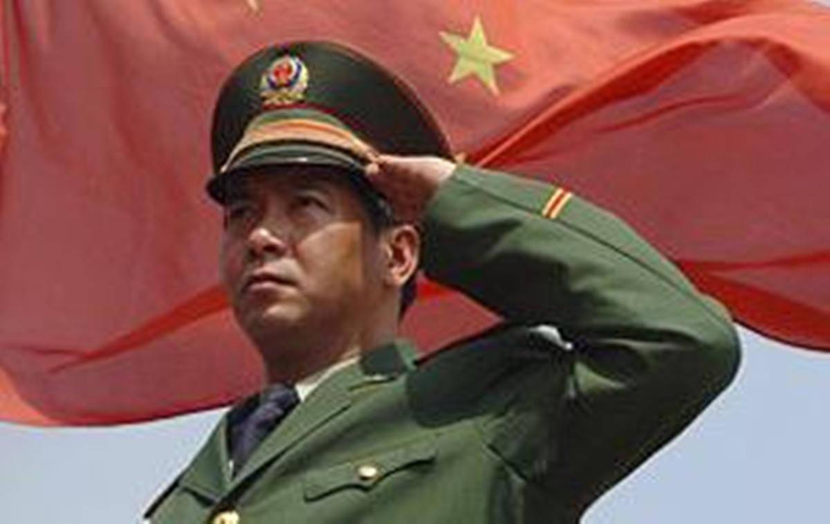 丁晓兵将军现在的职务及其卓越贡献，丁晓兵将军现职务与卓越贡献概述