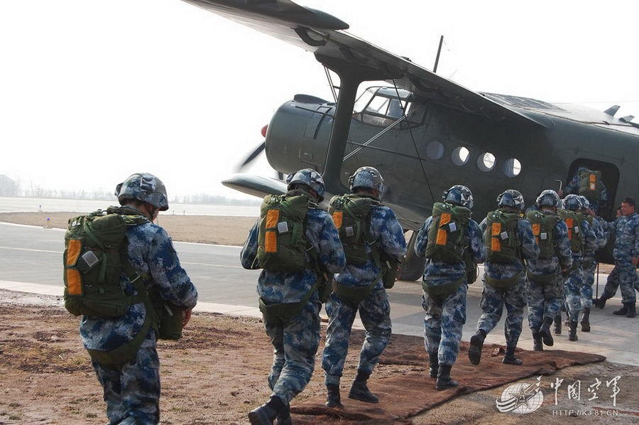 空降兵是第几军，神秘而强大的战斗力量，揭秘神秘而强大的战斗力量，空降兵所属军种揭晓