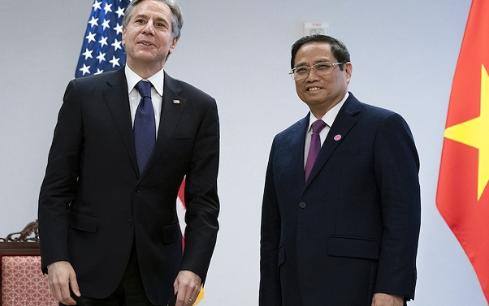 东部战区军演