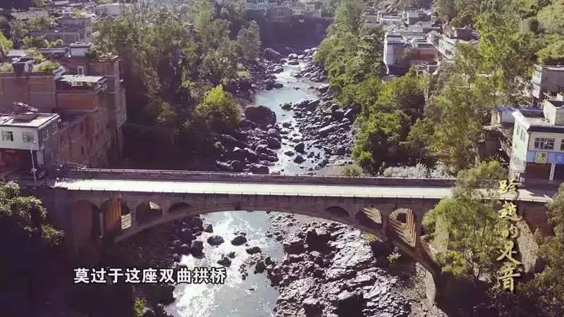 天涯论坛百姓声音，白鹤滩镇官村村的变迁与振兴之路，天涯论坛见证白鹤滩镇官村村的变迁与振兴之路