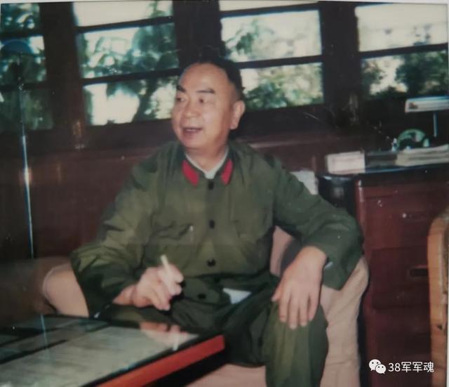 探索38集团军陈家亮的卓越之路，探索陈家亮在38集团军的卓越之路。
