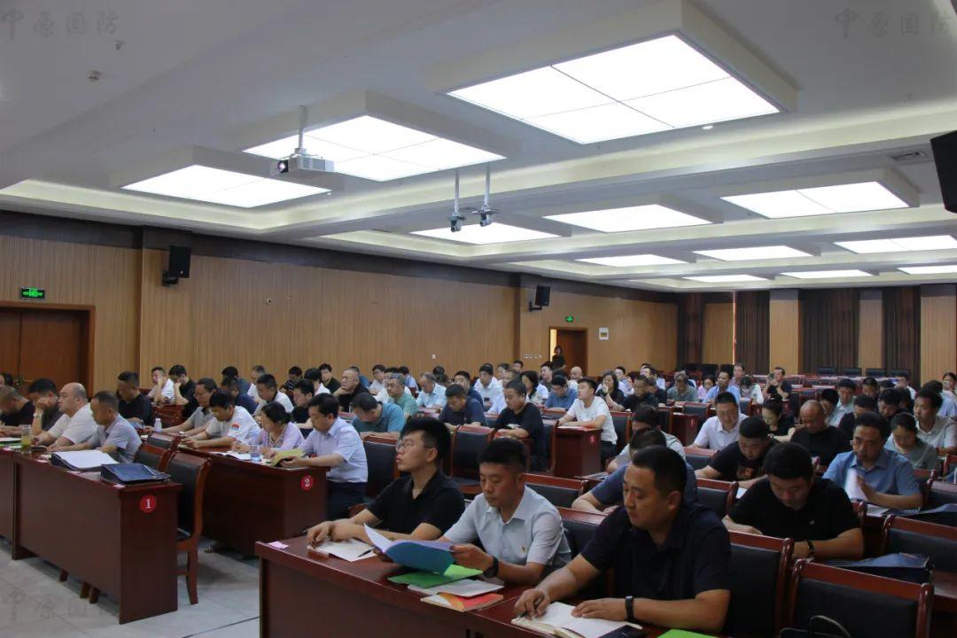 学国防可以从事的工作领域及其重要性，国防教育培养的工作领域与国防事业的重要性分析