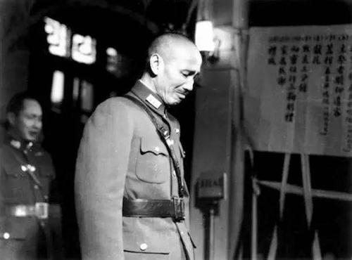 美军装备手雷价格，深度解析与影响，美军手雷装备价格深度剖析及其影响