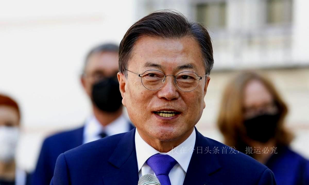文在寅对在韩国部署萨德反导系统的积极态度，一种战略远见与国家安全保障的探索，文在寅对韩国部署萨德反导系统的积极态度，战略远见与国家安全的保障探索